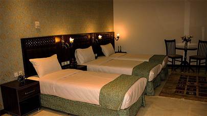 اتاق سه تخته هتل وکیل شیراز